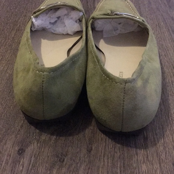 AK Anne Klein Flats - Picture 3 of 6